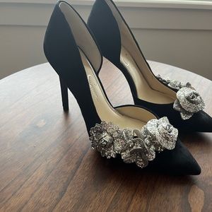 Jessica Simpson pointed heels